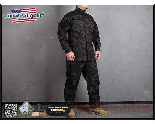 Комплект униформы Emersongear BLUE Label Field R6 Uniform Set Multicam Black