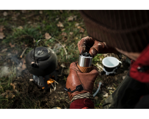 Ручная кофемолка CAMP