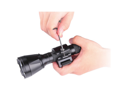 Крепление на оружие для фонарей Fenix Пикатини ALG-00