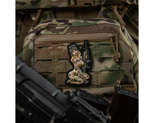 M-TAC НАШИВКА TACTICAL GIRL №5 PVC HOOLIGAN