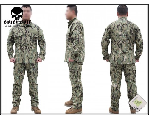 Комплект униформы EmersonGear NWU Type III AOR2
