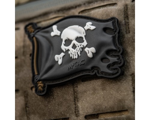 M-TAC НАШИВКА ВЕСЕЛИЙ РОДЖЕР PVC BLACK